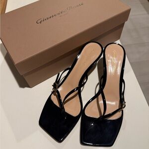 GIANVITO ROSSI Ribbon Thong 55 Sandals